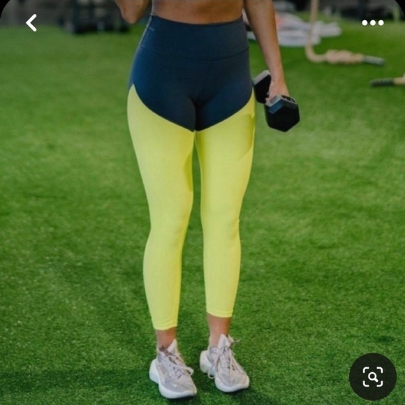 Zyia Active Parallel Luxe Neon Yellow Leggings - Picture 1 of 7